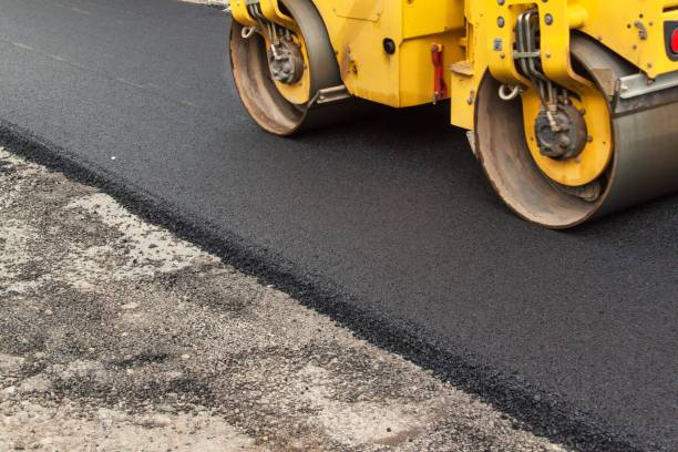 Best Asphalt Driveway Installation  in Ardmore, TN